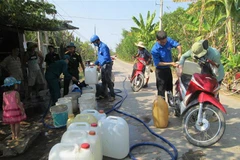 Hàng ngàn hộ dân Phú Yên thiếu nước sinh hoạt do nắng hạn