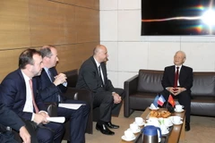 Tổng Bí thư Nguyễn Phú Trọng tiếp lãnh đạo Tập đoàn Airbus. (Ảnh: Trí Dũng/TTXVN)