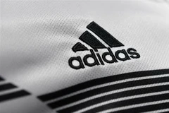 Biểu tượng Adidas. (Nguồn: AFP/TTXVN) 