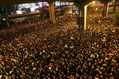 Hình ảnh khủng khiếp từ cuộc di cư về quê ăn Tết của người Trung Quốc