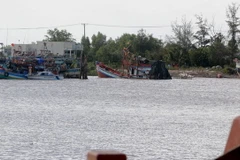 Hiện trường vụ tai nạn chìm tàu. (Ảnh: Huỳnh Sử/TTXVN)