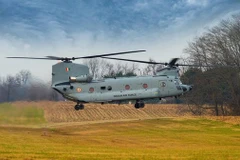 Boeing bàn giao 4 trực thăng Chinook đầu tiên cho Không quân Ấn Độ 