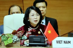 Phó Chủ tịch nước Đặng Thị Ngọc Thịnh dự và phát biểu tại Hội nghị Cấp cao lần thứ 18 Phong trào Không liên kết. (Ảnh: Phương Hoa/TTXVN) 