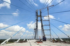 Cầu Vàm Cống. (Ảnh: Huy Hùng/TTXVN)