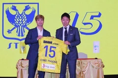 Hình ảnh Công Phượng với số áo 15 được đăng trên trang chủ của Sint-Truidense V.V. (Nguồn: stvv.com) 