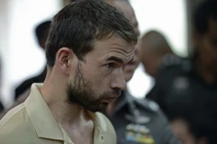 Đối tượng Adem Karadag tại sở cảnh sát ở thủ đô Bangkok, Thái Lan ngày 4/9. (Nguồn: AFP/TTXVN)