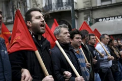 Tham gia hoạt động phản đối này có cả các luật sư, bác sỹ, tài xế taxi, công nhân và nông dân trên khắp Hy Lạp. (Nguồn: Reuters)