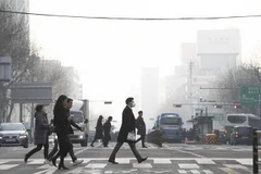 Người dân Hàn Quốc. (Nguồn: YONHAP/TTXVN) 