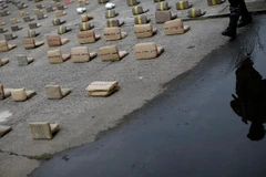 Số ma túy vừa thu giữ trưng bày trong cuộc họp báo ở Panama City vào ngày 22/5. (Ảnh minh họa: THX/TTXVN)