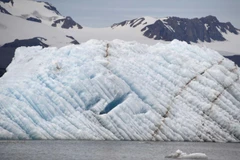 Các chuyên gia đã tiến hành phân tích các mẫu băng và tuyết thu thập từ nhiều địa điểm ở một số bang của Đức, núi Alps và Bắc Cực. (Nguồn: news.sky.com) 