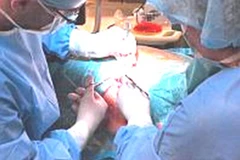 Một ca phẫu thuật thẩm mỹ tại Séc. (Nguồn: FreeImages)