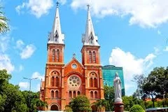 Nhà thờ Đức Bà - kiệt tác kiến trúc Pháp giữa lòng TP. HCM