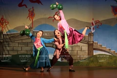 [Photo] Cuộc hội ngộ thú vị giữa nghệ thuật chèo và rối nước