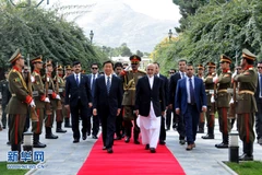 Tổng thống Afghanistan Mohammad Ashraf Ghani đã tiếp Phó Chủ tịch nước Trung Quốc Lý Nguyên Triều. (Nguồn: ​Xinhuanet​)