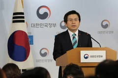 Quyền Tổng thống kiêm Thủ tướng Hàn Quốc Hwang Kyo-ahn. (Nguồn: EPA/TTXVN)