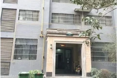 Tòa nhà - nơi xảy ra vụ việc rùng rợn. (Nguồn: 163)