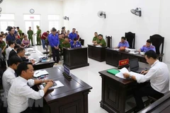 [Video] Xét xử sơ thẩm vụ cưỡng đoạt tài sản tại chợ Long Biên