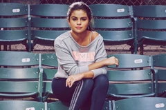 Sang chảnh tại phòng tập với những bộ đồ "cộp mác" người nổi tiếng