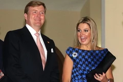 Vua Hà Lan Willem-Alexander và Hoàng hậu tại buổi hòa nhạc tổ chức ở Moskva. (Nguồn: dailymail.co.uk)