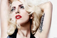 Lady Gaga: Một nghệ sỹ thực thụ ẩn nấp đằng sau sự "cổ quái"
