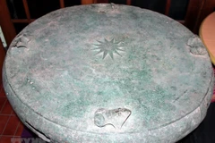 Tám chiếc trống đồng Đông Sơn được phát hiện tại Malaysia