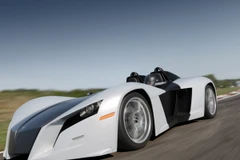 Lộ diện roadster thể thao thế hệ thứ năm của Magnum