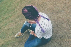 Những bí quyết tết tóc đuôi sam cho mùa Hè bớt nóng