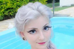 Andressa Damiani với tạo hình của Elsa. (Nguồn: dailymail.co.uk)