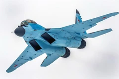 Máy bay chiến đấu MiG-35 của Nga trình diễn trong buổi ra mắt tại nhà máy của MiG ở Lukhovitsy, Nga ngày 27/1/2017. (Nguồn: AFP/TTXVN) 