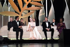 Các thành viên hội đồng giám khảo tại Lễ khai mạc Liên hoan phim Cannes, Pháp, ngày 14/5/2019. (Nguồn: THX/TTXVN) 