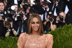 Nữ ca sỹ Beyonce tại Dạ tiệc gây quỹ cho Việt bảo tàng nghệ thuật Metropolitan ở New York, Mỹ ngày 2/5/2016. (Nguồn: AFP/TTXVN)