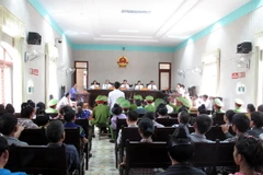 Nguyên Trưởng phòng tư pháp huyện Thường Tín ngồi tù vì đóng dấu khống