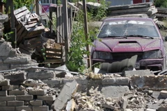 Donetsk thiết quân luật gần nơi tập trung của quân đội Ukraine