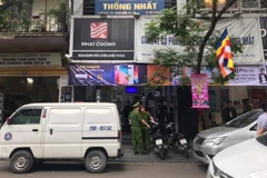 [Video] Khám xét chuỗi cửa hàng điện thoại Nhật Cường Mobile