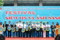 Gần 1.000 người khiếm thị dự Festival Niềm tin và Ánh sáng