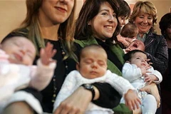 Khủng hoảng kinh tế kéo dân số Tây Ban Nha giảm xuống