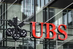 Một chi nhánh của Ngân hàng UBS ở Zurich, Thụy Sĩ. (Nguồn: TTXVN phát) 
