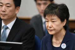 [Video] Tòa án Seoul kết án cựu Tổng thống Hàn Quốc Park Geun-hye