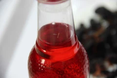 Thực hư thông tin 15 học sinh tử vong vì uống nước Sting