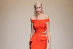 Lụa Việt tỏa sáng ở New York. (Ảnh: Nolchashows)