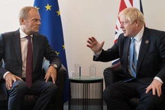 Thủ tướng Anh Boris Johnson và Chủ tịch Hội đồng châu Âu Donald Tusk gặp bên lề phiên họp của Đại hội đồng Liên hợp quốc. (Nguồn: PA)