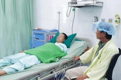 Bệnh nhân D đang hồi phục ổn định sau phẫu thuật, chuẩn bị được xuất viện. (Nguồn: TTXVN phát)