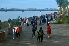 Huế khánh thành, đưa vào sử dụng cầu đi bộ trên sông Hương 