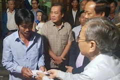 Thăm hỏi, hỗ trợ gia đình các nạn nhân vụ 6 thiếu niên đuối nước