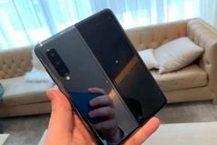 Galaxy Fold. (Nguồn: CNBC)