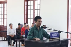 Tuyên phạt tù chung thân đối tượng gây án vì chiếc mũ bảo hiểm