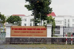 Bộ Nội vụ đang kiểm tra việc bổ nhiệm bà Vương Mai Trinh