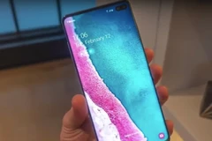 Một hình ảnh chụp lại từ một video được cho là mẫu Galaxy S10 Plus. (Nguồn: BGR)