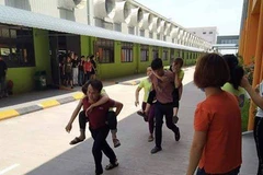 Phú Thọ: 83 công nhân phải nhập viện cấp cứu nghi do ngộ độc thức ăn