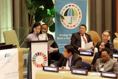 Bộ trưởng Bộ Y tế Nguyễn Thị Kim Tiến phát biểu tại hội nghị. (Ảnh: Hoài Thanh/TTXVN)